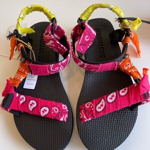 NEW Arizona Love Trekky Bandana Sandal